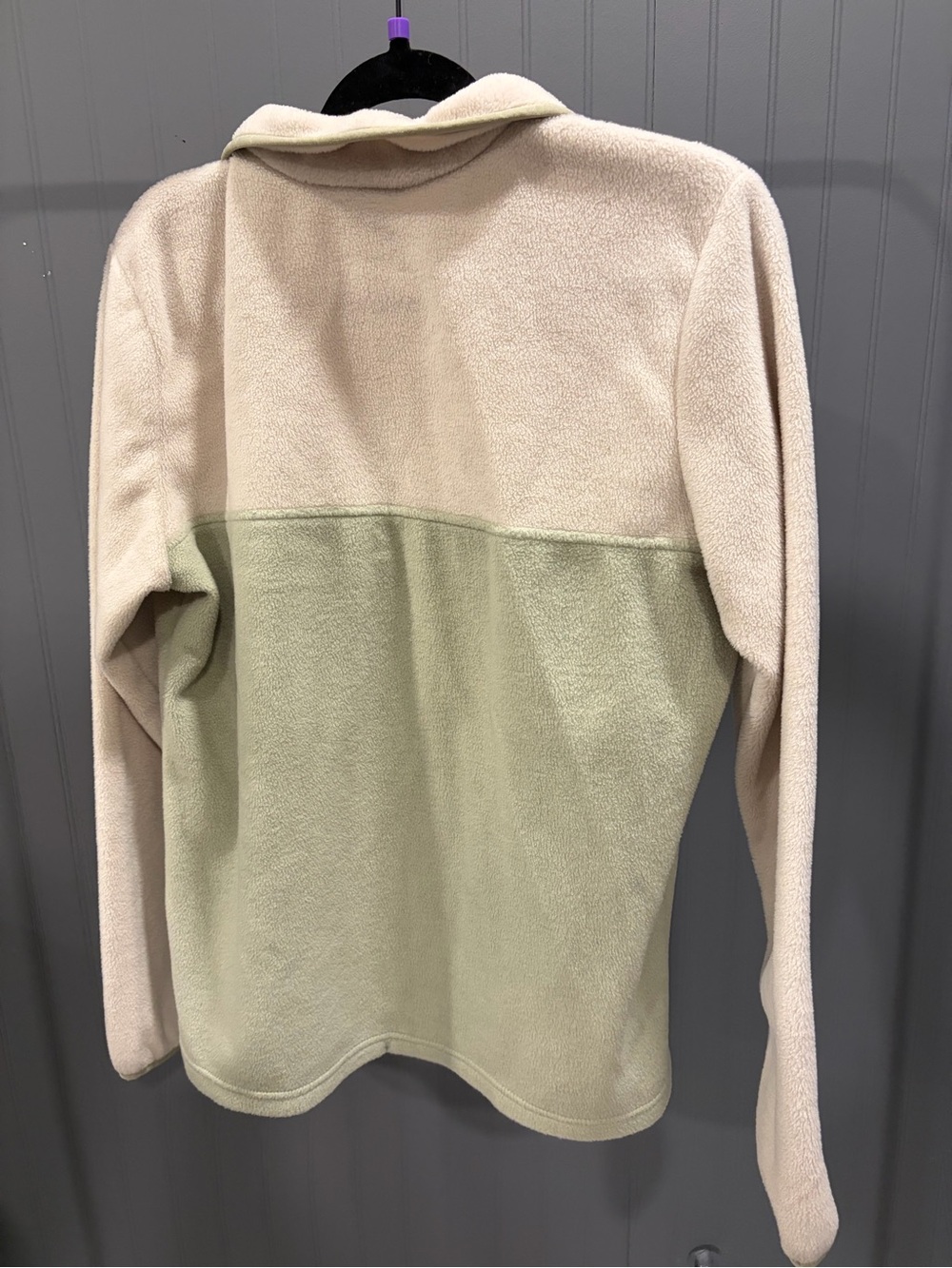 Columbia Pullover - Picture 3 of 3